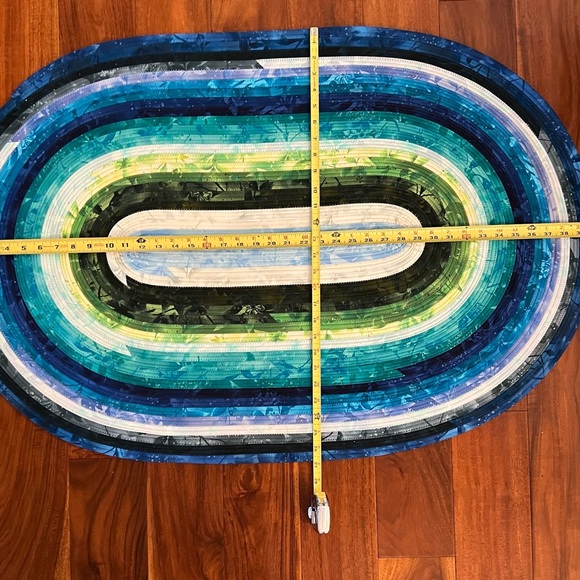 Sea Grass Botanical Jelly-Roll Rug - Picture 4 of 13